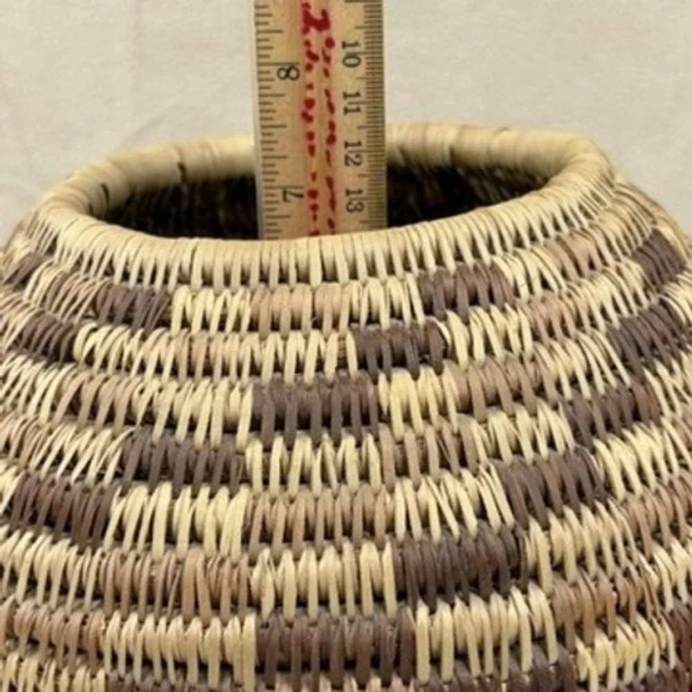 Papago‎ Coil Woven Polychrome Basket Native American Split Stitch 8in Stepped